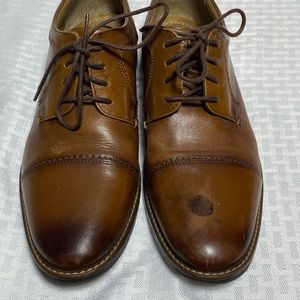 Nunnbush men’s Oxford dress shoes size 8 1/2 comfort gel insert.